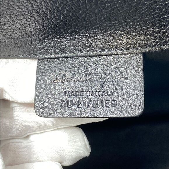 Salvatore Ferragamo Studio Bag Small Leather Satchel - Picture 11 of 15